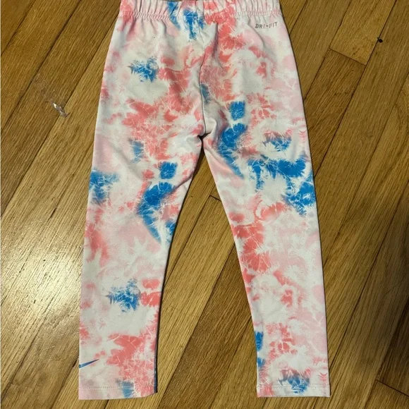 Nike Kids Tie-Dye Leggings - Pink and Blue Size 4T - Picture 5 of 6